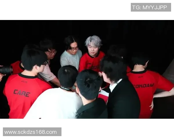 全球总决赛特别报道:探秘FPX从崛起到辉煌的成长历程与背后故事 全球总决赛特别报道:探秘FPX从崛起到辉煌的成长历程与背后故事