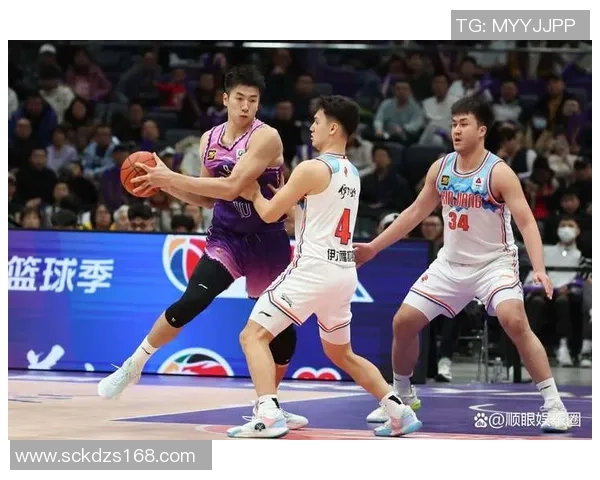 北京篮球队的奋斗历程:从默默无闻到辉煌成就的真实记录 北京篮球队的奋斗历程:从默默无闻到辉煌成就的真实记录