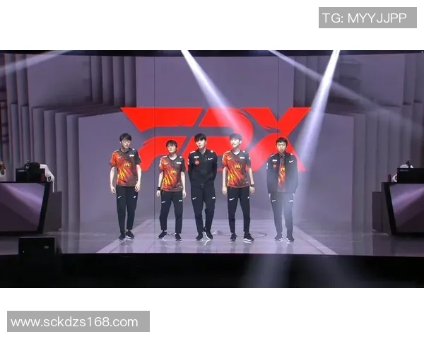 FPX战队在CSGO中的灵活性变革引发热议与战术创新探讨 FPX战队在CSGO中的灵活性变革引发热议与战术创新探讨