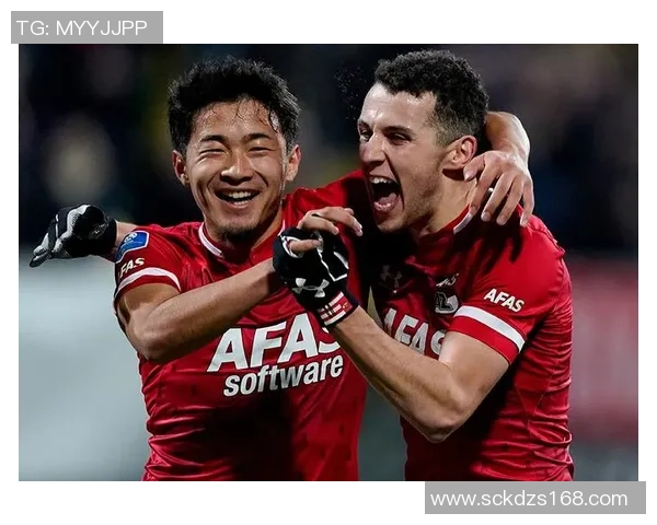 前进之鹰与赫尔蒙特激战正酣谁能在赛场上笑到最后 前进之鹰与赫尔蒙特激战正酣谁能在赛场上笑到最后