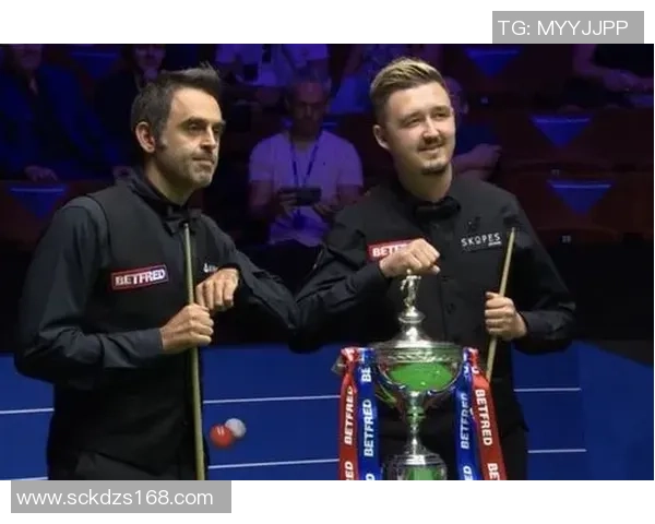 威尔逊与福德的精彩对决揭示了现代拳击的激烈竞争与技术演变