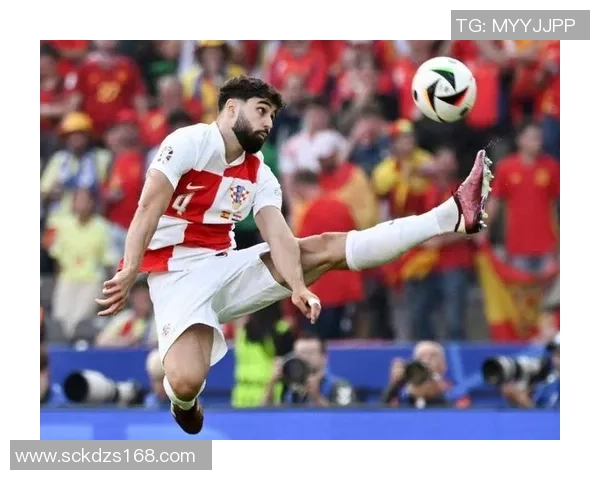 德国与荷兰精彩对决比赛视频回顾及精彩瞬间分析 德国与荷兰精彩对决比赛视频回顾及精彩瞬间分析